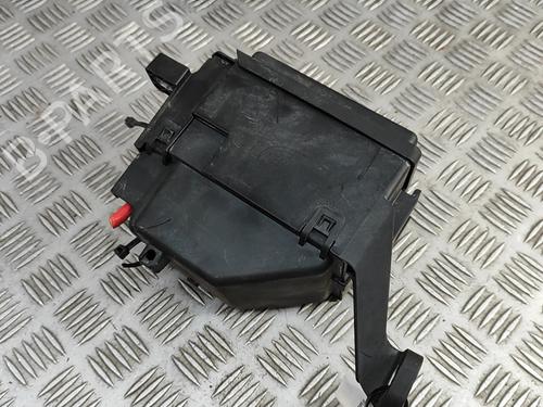 Fuse box JAGUAR XF II (X260) 2.0 D | BP27158313E1