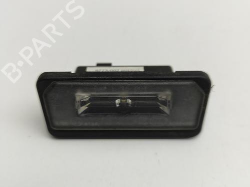 Używane Lampa oświetlenia tablicy rejestracyjnej TESLA MODEL S (5YJS) P100D AWD (772 hp) 30394412