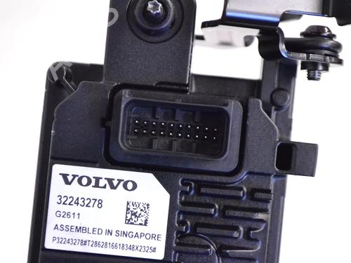 Camera VOLVO XC40 (536) T4 AWD | BP30228565E14 