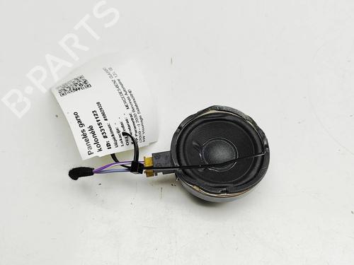 Used Speaker MERCEDES-BENZ GLA (H247) GLA 200 (247.787) (163 hp) 30857127