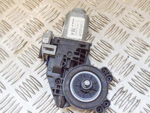 Left front window motor TESLA MODEL X (5YJX) 90D AWD | BP20233304E21 
