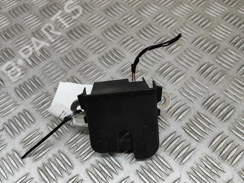 tailgate-lock-vw-golf-vii-5g1-bq1-be1-be2-2012-2013-2014-2015-2016-2017-2018-2019-2020-2021-24976307 main image