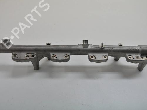 Used Injection rail Injection rail BMW 3 Touring (F31) 330 i (252 hp) 9899373 9899373