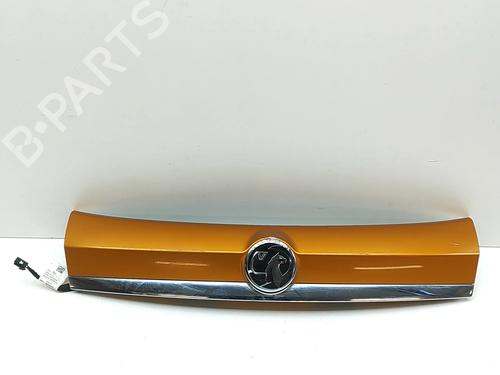 Pynteliste til bagklap OPEL MOKKA / MOKKA X (J13) 1.4 (_76) (140 hp) 32991075