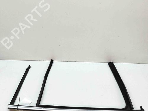 Door moulding trim MERCEDES-BENZ GLB (X247) GLB 200 Mild-Hybrid (247.687) | BP29373266C150 