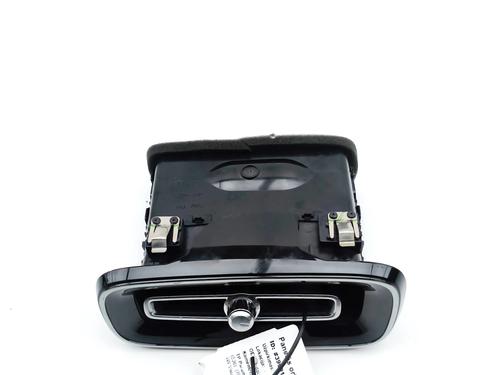 Used Air vent Air vent VOLVO XC40 (536) D3 (150 hp) 39989723 39989723