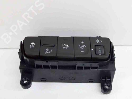 Used Switch HYUNDAI KONA (OS, OSE, OSI) 1.0 T-GDi Hybrid 48V (120 hp) 27759235