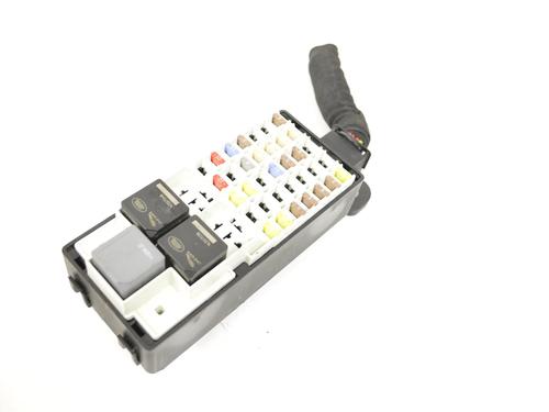 fuse-box-jaguar-f-pace-x761-2015-33342778 main image