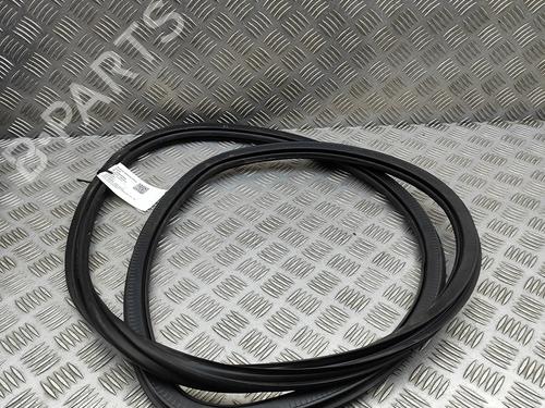 rubber-door-seal-audi-q3-8ub-8ug-2011-2012-2013-2014-2015-2016-2017-2018-2019-2020-29616148 main image