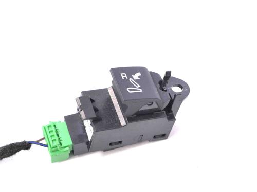 Switch LAND ROVER DISCOVERY SPORT (L550) 2.0 D 4x4 | BP30212703I30