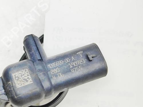 Electronic sensor TESLA MODEL 3 (5YJ3) EV Performance AWD | BP33176606M84  - Image 6