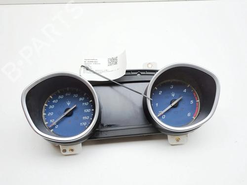 Used Instrument cluster Instrument cluster MASERATI GHIBLI III (M157) 3.0 D (275 hp) 39884387 39884387