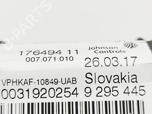 Instrument cluster BMW X1 (F48) sDrive 18 d | BP29730934C47 