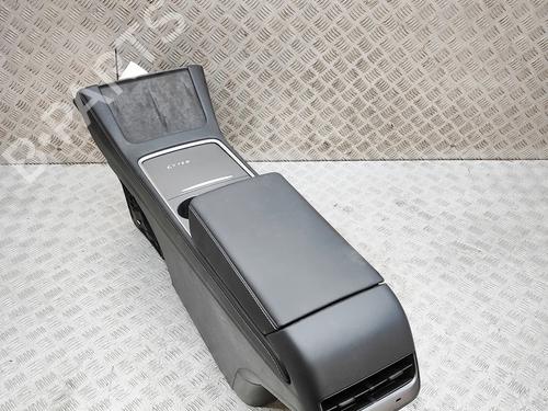 Mittelkonsole TESLA MODEL Y (5YJY) Long Range All-wheel Drive | BP38201540I22 - Image 2