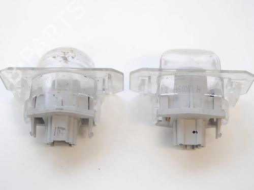 Éclairage de plaque d'immatriculation HONDA CIVIC VIII Hatchback (FN, FK) 1.8 (FN1, FK2) (140 hp) 30233303