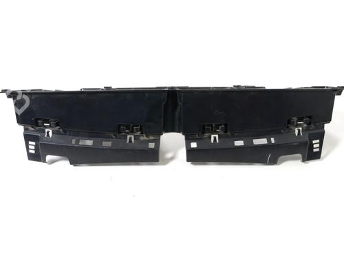 Used Rear bumper bracket BMW X5 (F15, F85) xDrive 30 d (277 hp) 9899509