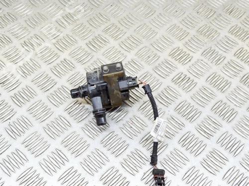 Used Auxiliary water pump BMW 3 (F30, F80) 330 e (252 hp) 14626843