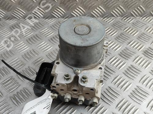 ABS pump TOYOTA HILUX VII Pickup (_N1_, _N2_, _N3_) 3.0 D (KUN16) | BP28062062M43 