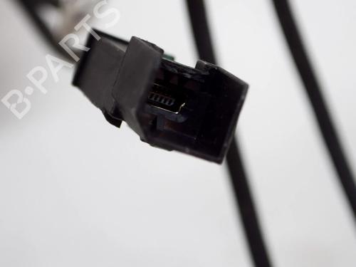 Electronic module TESLA MODEL S (5YJS) 75 | BP8895282M83  - Image 5