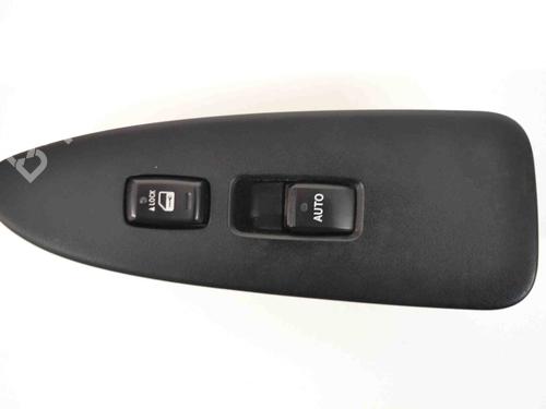 Used Right front window switch LEXUS ES (MCV_, VZV_) 3.3 (MCV31_) (228 hp) 30234373