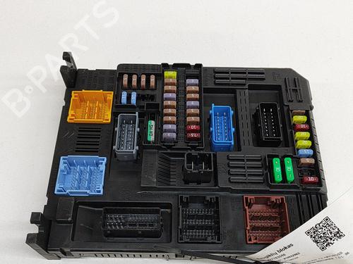 Used Fuse box CITROËN C5 AIRCROSS (A_) 1.5 BlueHDi 130 (ACYHZJ, ACYHZR) (131 hp) 28552400
