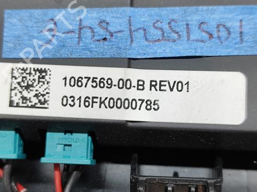 Rear right panel TESLA MODEL X (5YJX) 90D AWD | BP20675571C61 