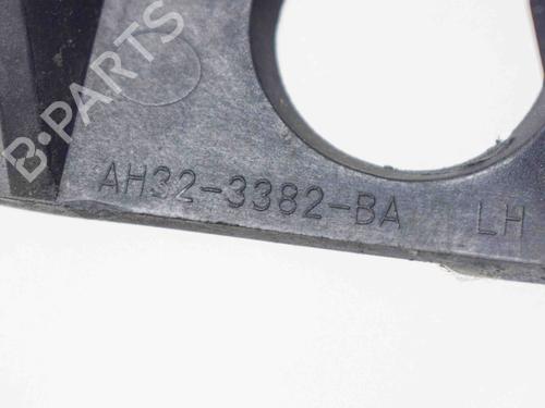 Front bumper bracket LAND ROVER RANGE ROVER SPORT I (L320) 3.0 D 4x4 | BP29541847C158 