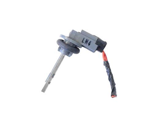 Used Electronic sensor TESLA MODEL S (5YJS) 75D AWD (525 hp) 30283553