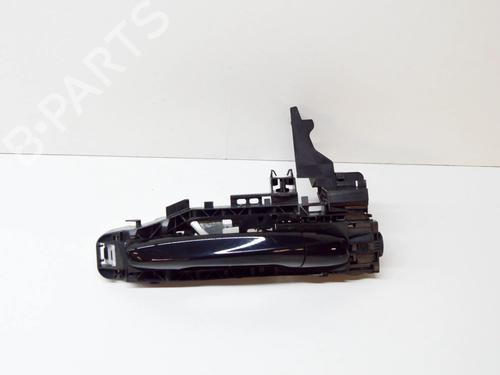 front-right-exterior-door-handle-mercedes-benz-c-class-w205-c-220-bluetec-d-205002-205004-a0997604500-2013-2014-2015-2016-2017-2018-2019-2020-2021-2022-2023-10915316 main image