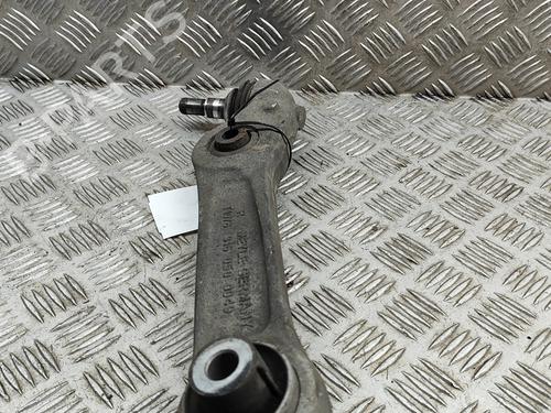 Used Right front suspension arm BMW 5 Touring (F11) 525 d (204 hp) 16077016