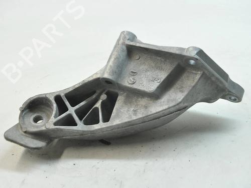 Used Support Support BMW X5 (F15, F85) M (575 hp) 30209466 30209466