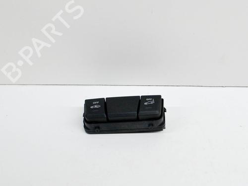 Used Switch MERCEDES-BENZ B-CLASS Sports Tourer (W246, W242) B 180 CDI (246.200) (109 hp) 10071725
