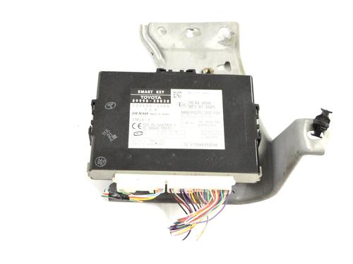 Used Electronic module Electronic module LEXUS GS (_L1_) 450h (GWL10_, GWL10, GWL10R) (345 hp) 33346467 33346467