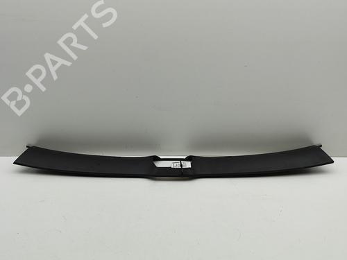 Tailgate trim PORSCHE BOXSTER (986) 2.5 | BP30005450C151 