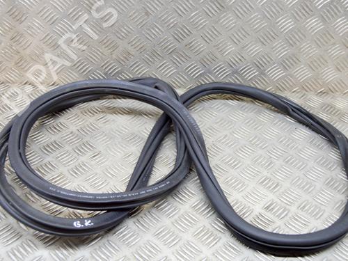 Rubber door seal VW GOLF VII (5G1, BQ1, BE1, BE2) 2.0 R 4motion | BP14646223C142 