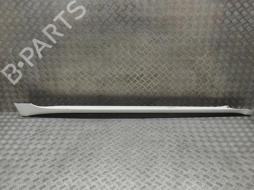 Højre sidekjole AUDI A5 Sportback (F5A, F5F) 35 TFSI Mild Hybrid (150 hp) 31715264