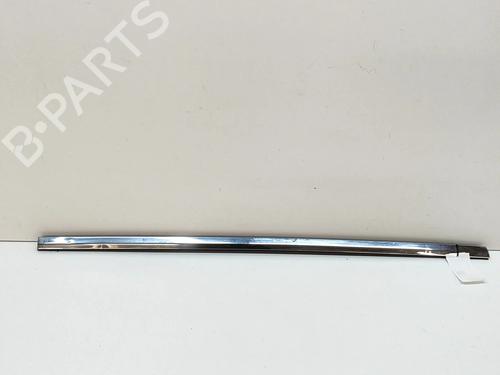 Used Door moulding trim TESLA MODEL X (5YJX) P100D AWD (772 hp) 28435659