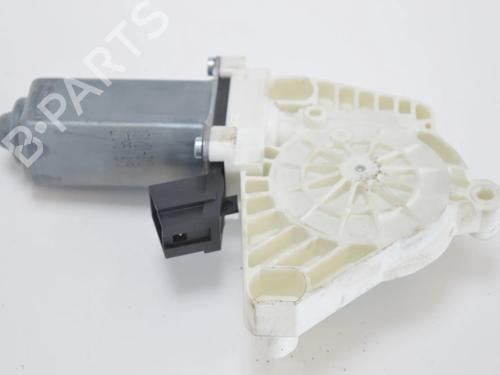 left-front-window-motor-mercedes-benz-a-class-w169-2004-2005-2006-2007-2008-2009-2010-2011-2012-33358228 main image