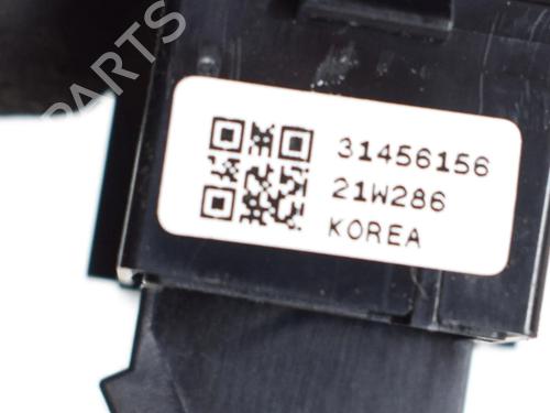 Switch VOLVO XC40 (536) B4 Mild-Hybrid | BP27759693I30