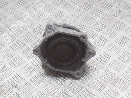 Used Engine mount Engine mount BMW 3 (F30, F80) 320 d (190 hp) 7902416 7902416