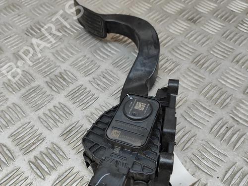 pedal-tesla-model-y-5yjy-2019-32754497 main image