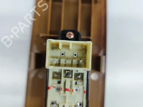 Right front window switch HYUNDAI TERRACAN (HP) 2.9 CRDi 4WD | BP23865130I26 