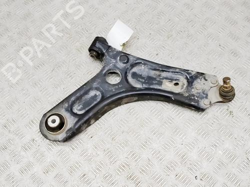Used Right front suspension arm Right front suspension arm 39003821 39003821