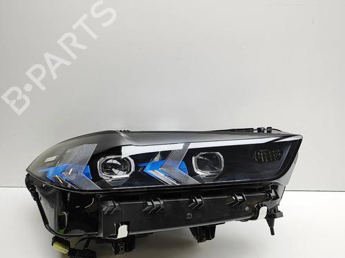 Højre forlygte Højre forlygte BMW X5 (G05, F95) xDrive 45 e Plug-in Hybrid (394 hp) 36358606 36358606