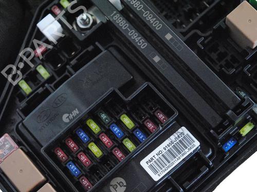 Fuse box KIA STINGER (CK) 3.3 T-GDi | BP33365264E1 - Image 4