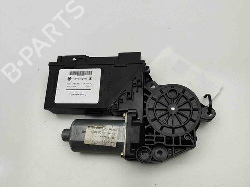 Moteur de lève-vitre arrière droit VW TOUAREG (7LA, 7L6, 7L7) 4.2 V8 (310 hp) 24819287