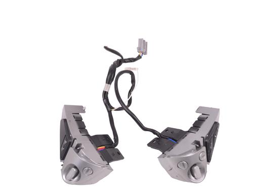 Used Steering wheel controls NISSAN JUKE (F15) 1.2 DIG-T (115 hp) 30236007