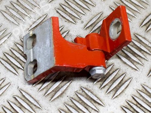 Hinge/Door check strap MASERATI LEVANTE SUV (M161) 3.0 Q4 | BP15480967C146