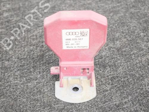 Used Antenna/Base Antenna/Base AUDI Q7 (4MB, 4MG, 4MQ) 3.0 TDI quattro (272 hp) 8826946 8826946
