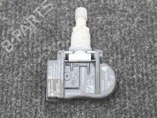 Elektronisk sensor NISSAN QASHQAI II (J11, J11_) 1.5 dCi (110 hp) 6750964